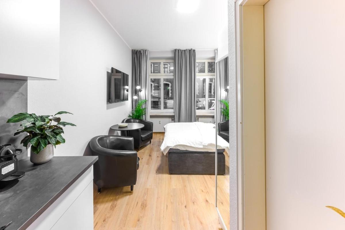 Ground-floor In Pberg Apartment Berlin