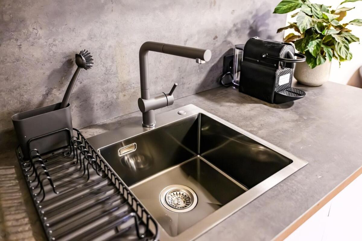 Apartment Ground-floor In Pberg Berlin
