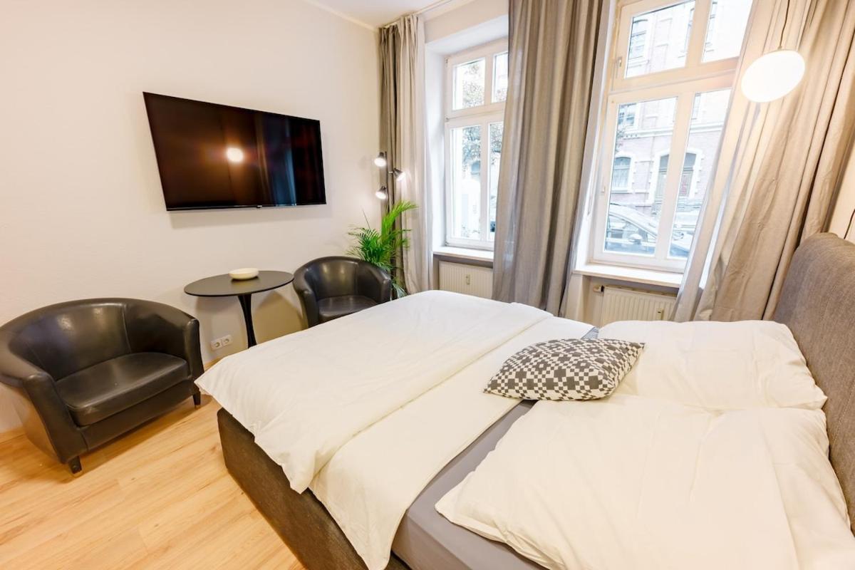 Ground-floor In Pberg Berlin