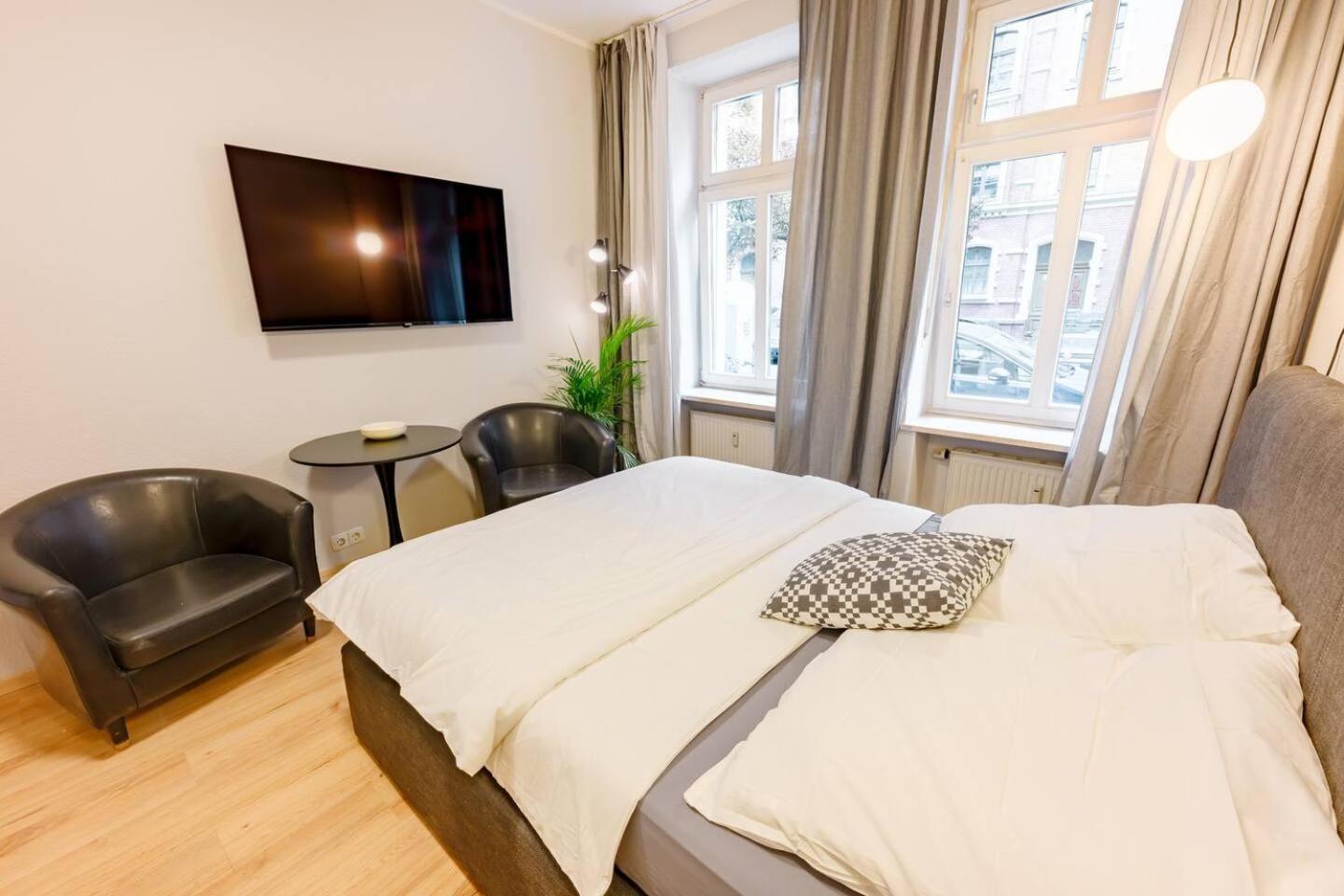 Ground-floor In Pberg *
